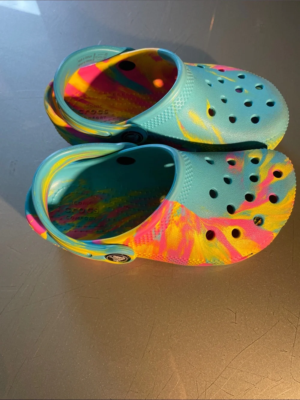CROCS Kids Tie-Dye Aqua, Pink & Yellow Clogs | 11